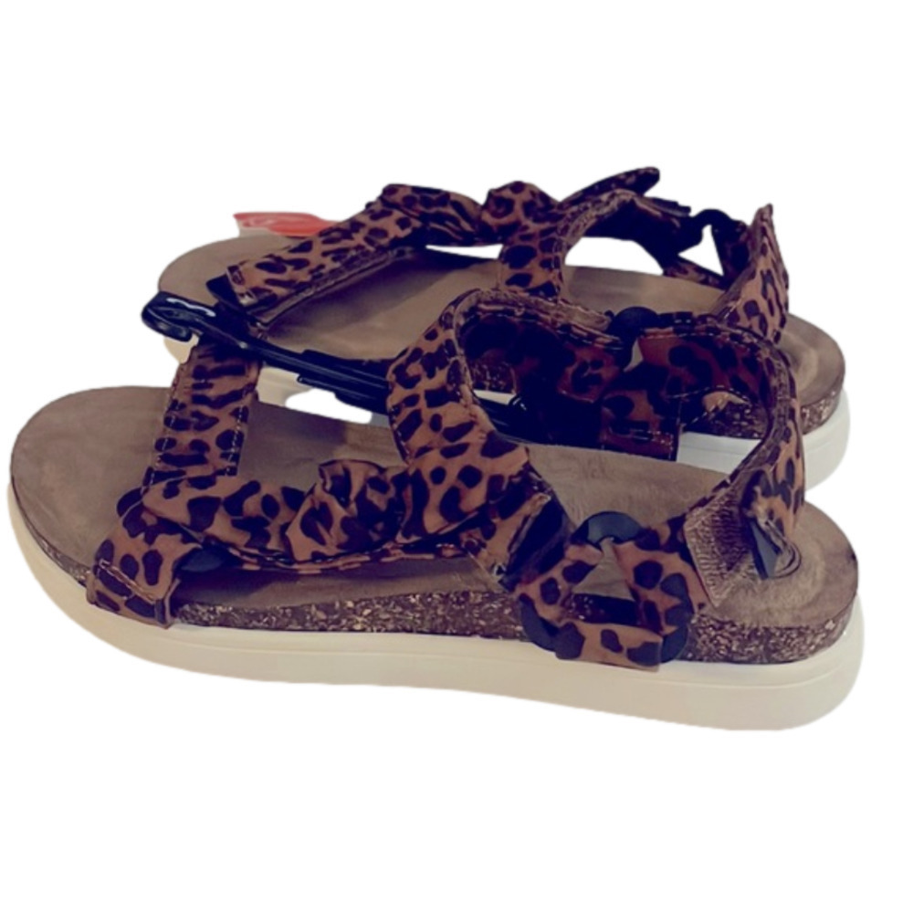 LEOPARD Print Adjustable Sandals. Big girls size 3. NWT!